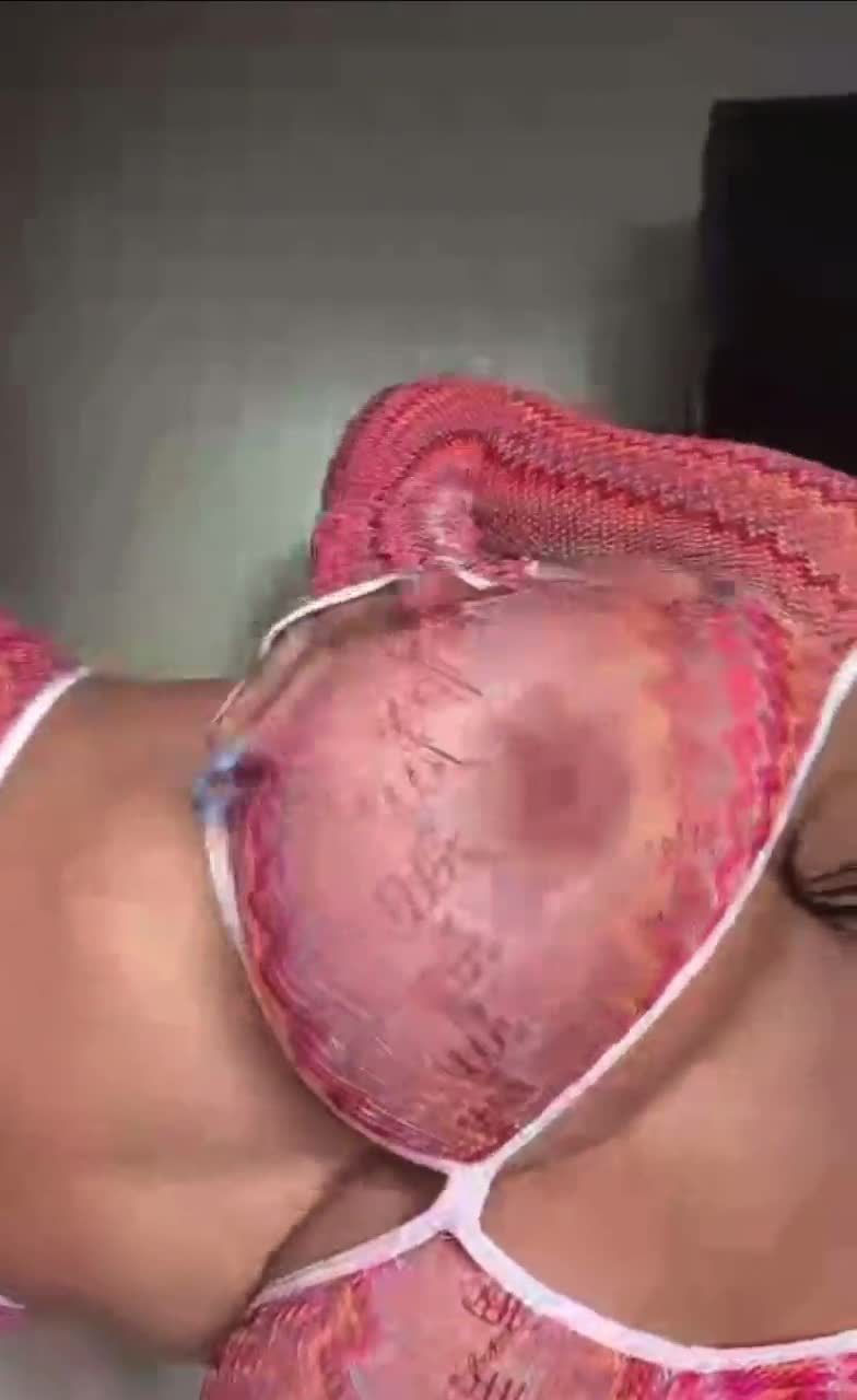 Paige Woolen nude big tits play Video Leaked